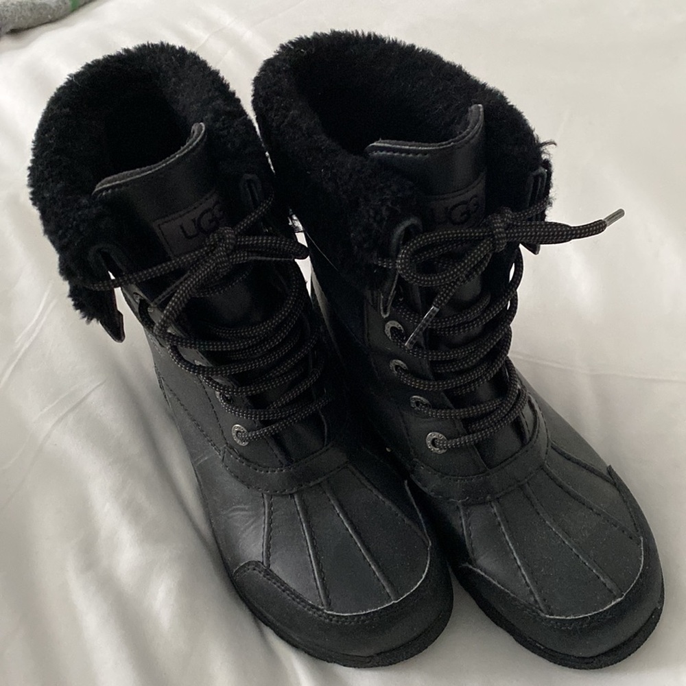 UGG Black Snow Boots, Youth size 4 - Picture 6 of 8